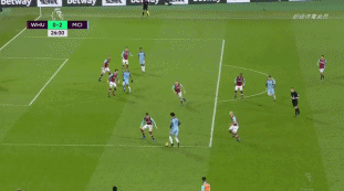 莱巴金娜创造优势后网前精彩一分